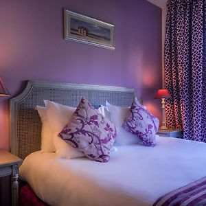 Chambre Standarde Lit Queen-Size